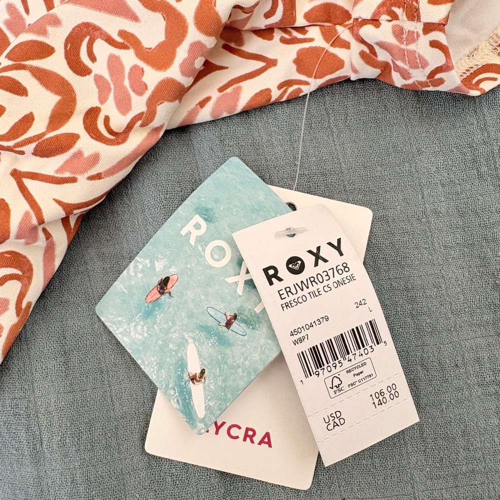 SOLD Roxy - Picture 3 of 7